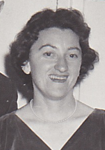 Photo of photos/Jann McLennan portrait